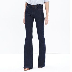 Madewell • Flea Market Flare Jeans Kenner Dark